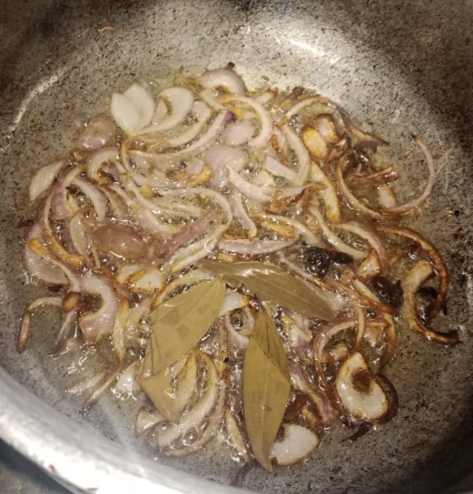 Golden Frying onion