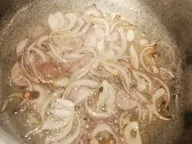 Onion Frying